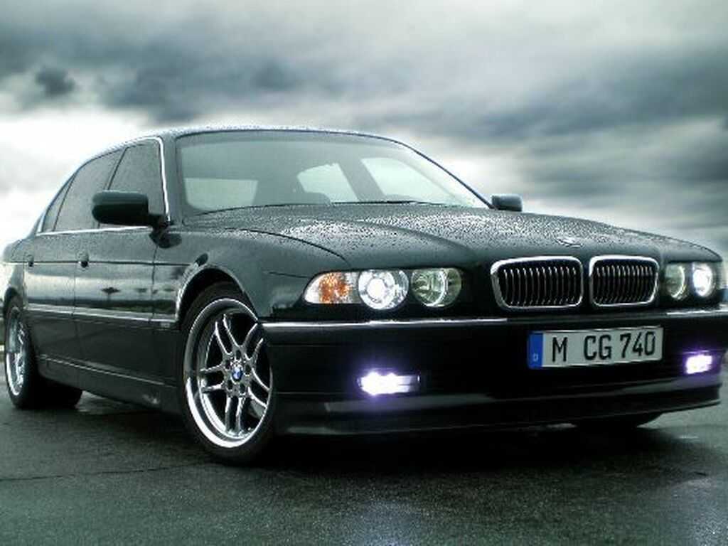 BMW Serie 7 E38