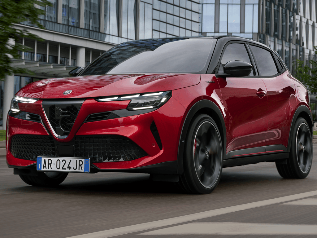 Alfombrillas para Alfa Romeo Junior 2024 - 2025