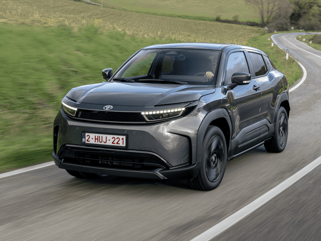 Alfombrillas para Toyota Urban Cruiser 2025 - 2026