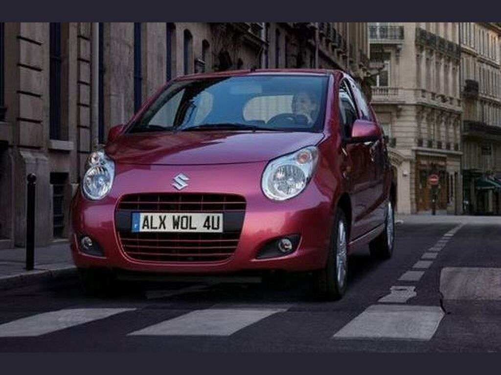 Alfombrilla de maletero para Suzuki Alto 2009 - 2015