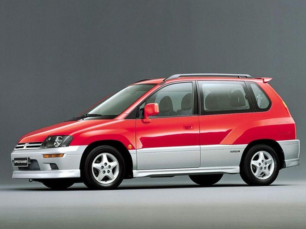 Alfombrillas para Mitsubishi Space Runner 1999 - 2002