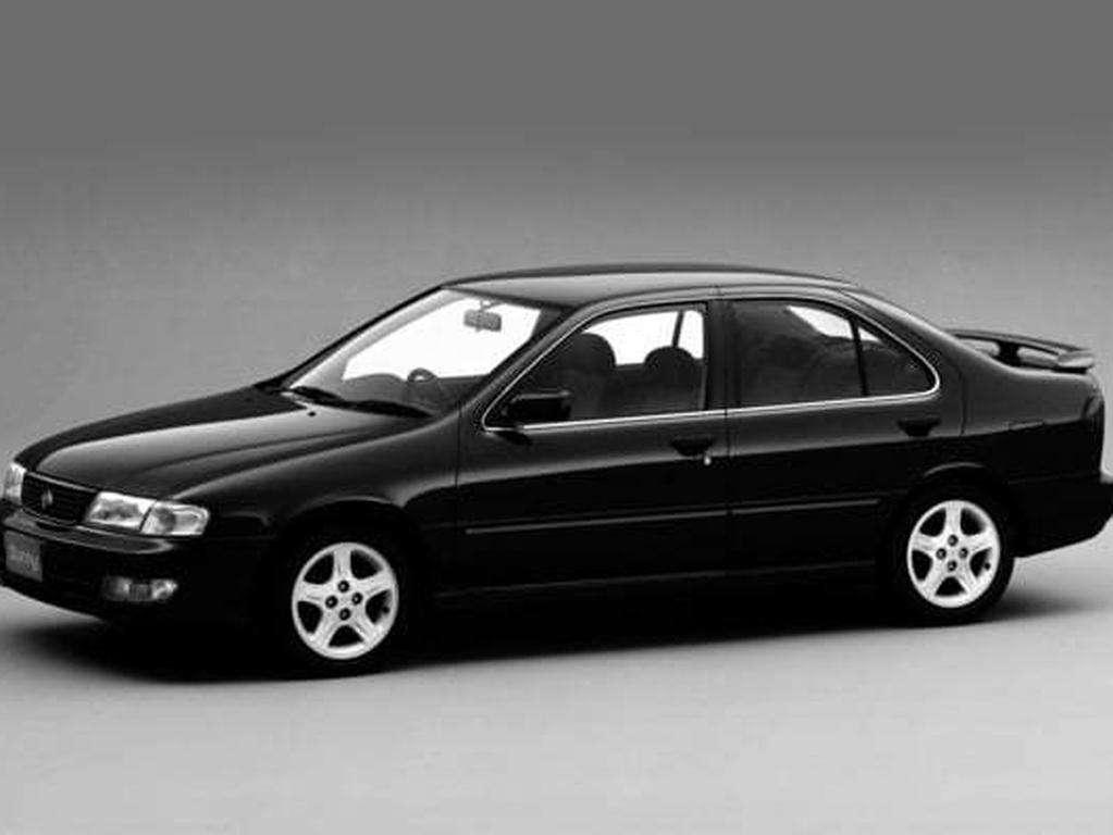 Alfombrillas para Nissan Sunny 1991 - 1995