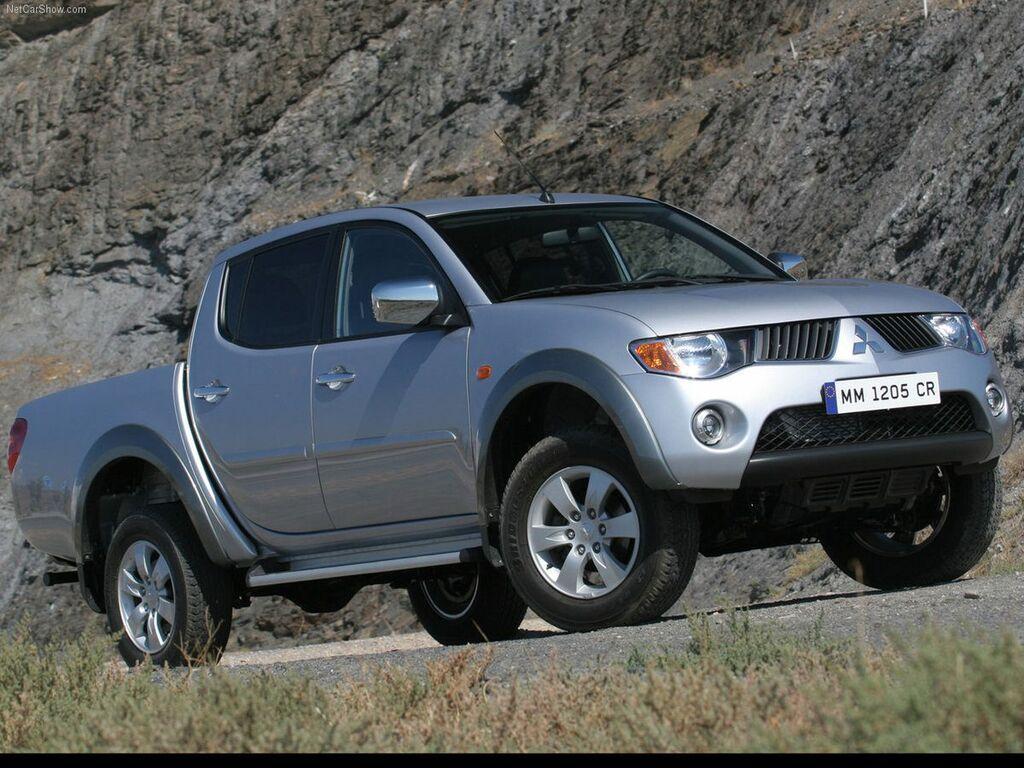 Alfombrillas para Mitsubishi L200 2006 - 2015