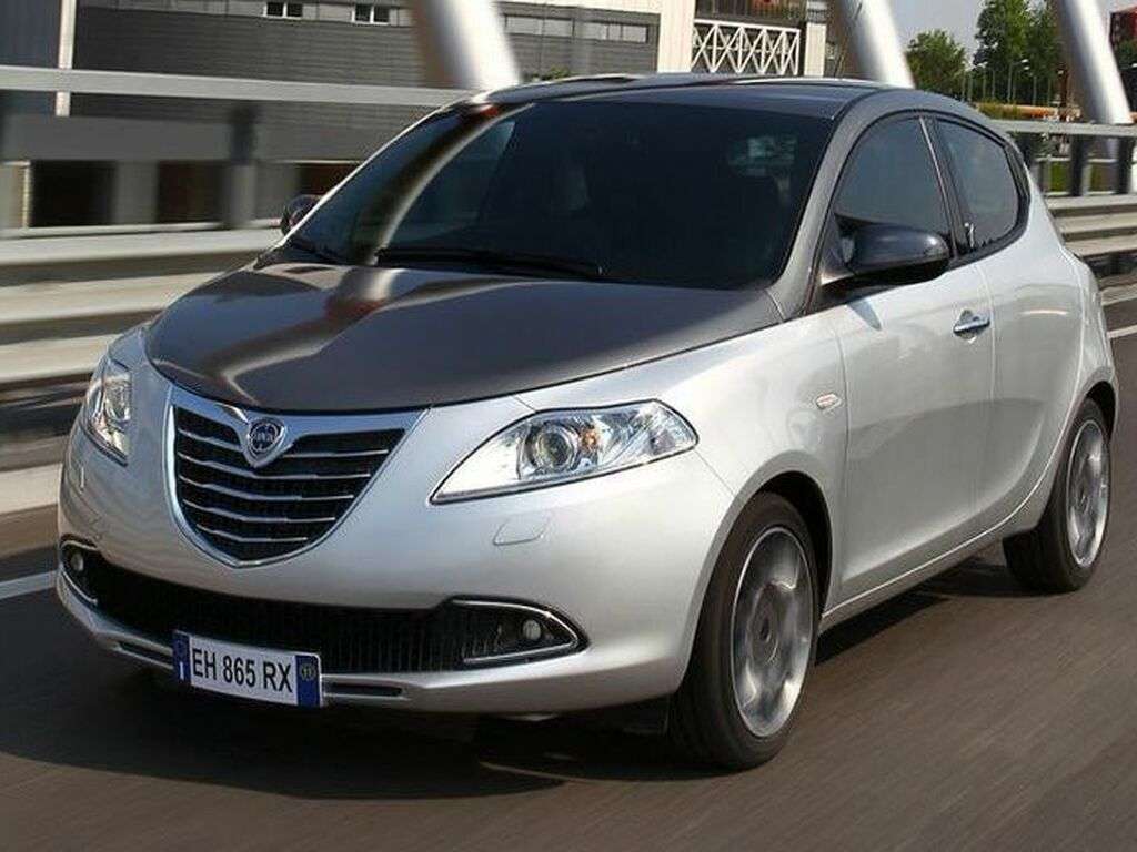 Alfombrilla de maletero para Lancia Ypsilon 2011 - 2016